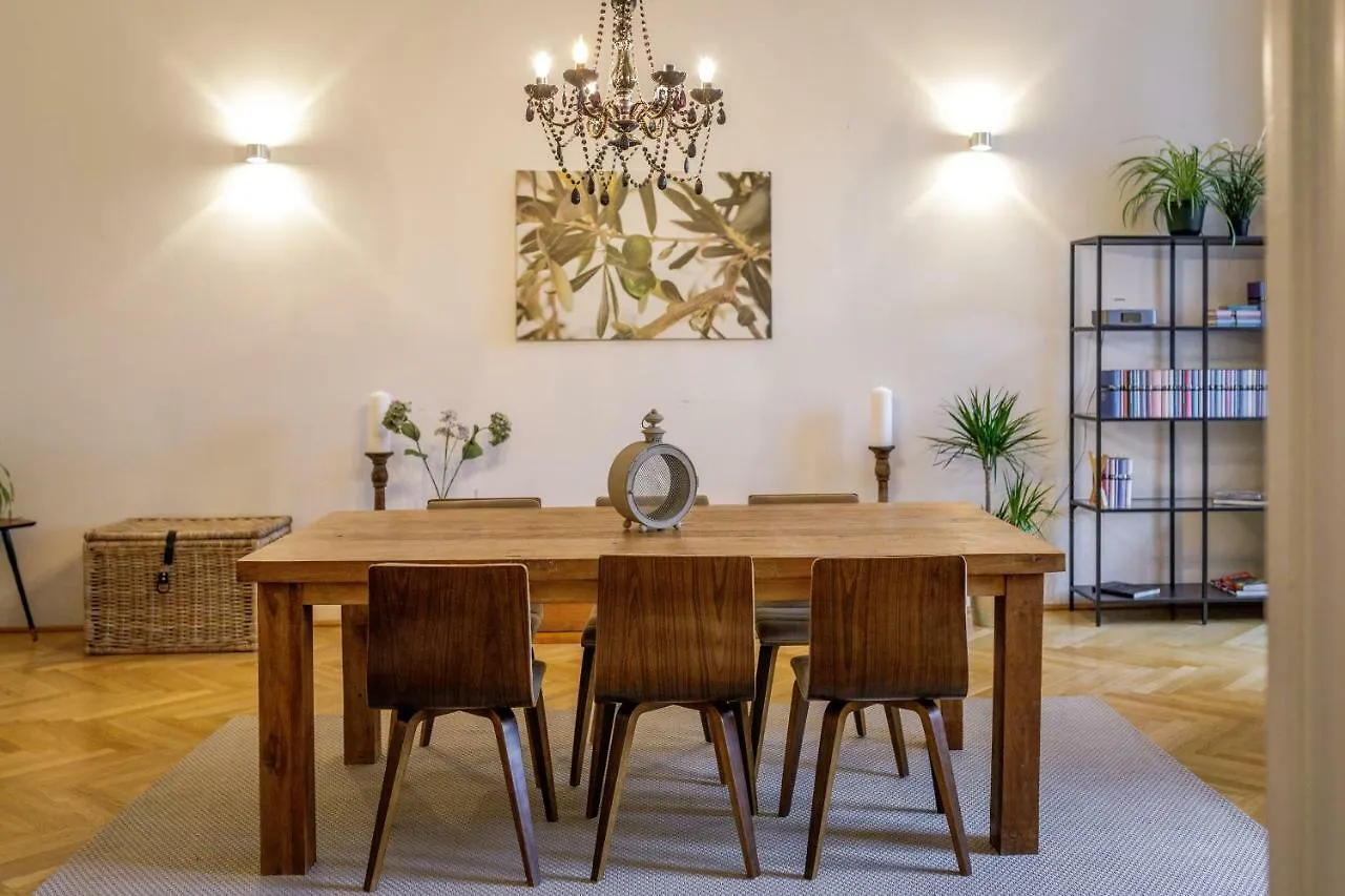 Krugerstrasse Apartment Opera Vienna